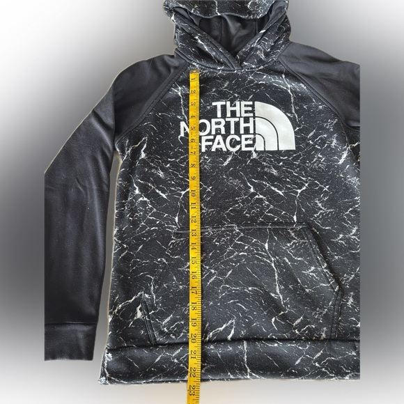 The North Face Surgent 2.0 Pullover Hoodie black and white boys size XL (18/20) - Picture 5 of 10